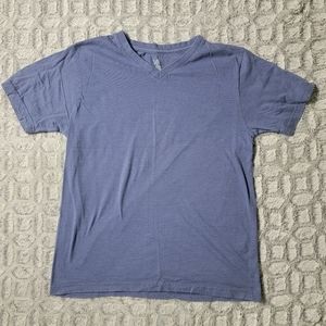 Lee V-Neck Blue Short Sleeve T-Shirt | Size Large